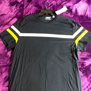 NWT Men’s Calvin Klein T-Shirt